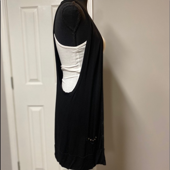 Guess Razor-Back Long Vest - Picture 9 of 14